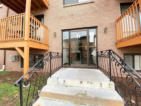 6 Lancelot Court Salem NH 03079