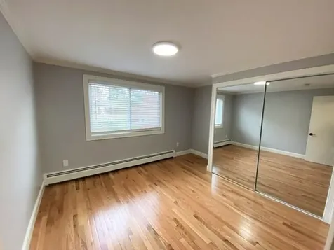6 Lancelot Court Salem NH 03079