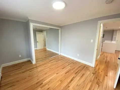 6 Lancelot Court Salem NH 03079
