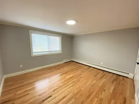 6 Lancelot Court Salem NH 03079