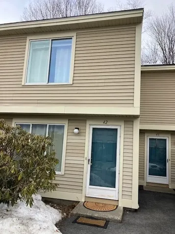 42 Morningside Commons Brattleboro VT 05301