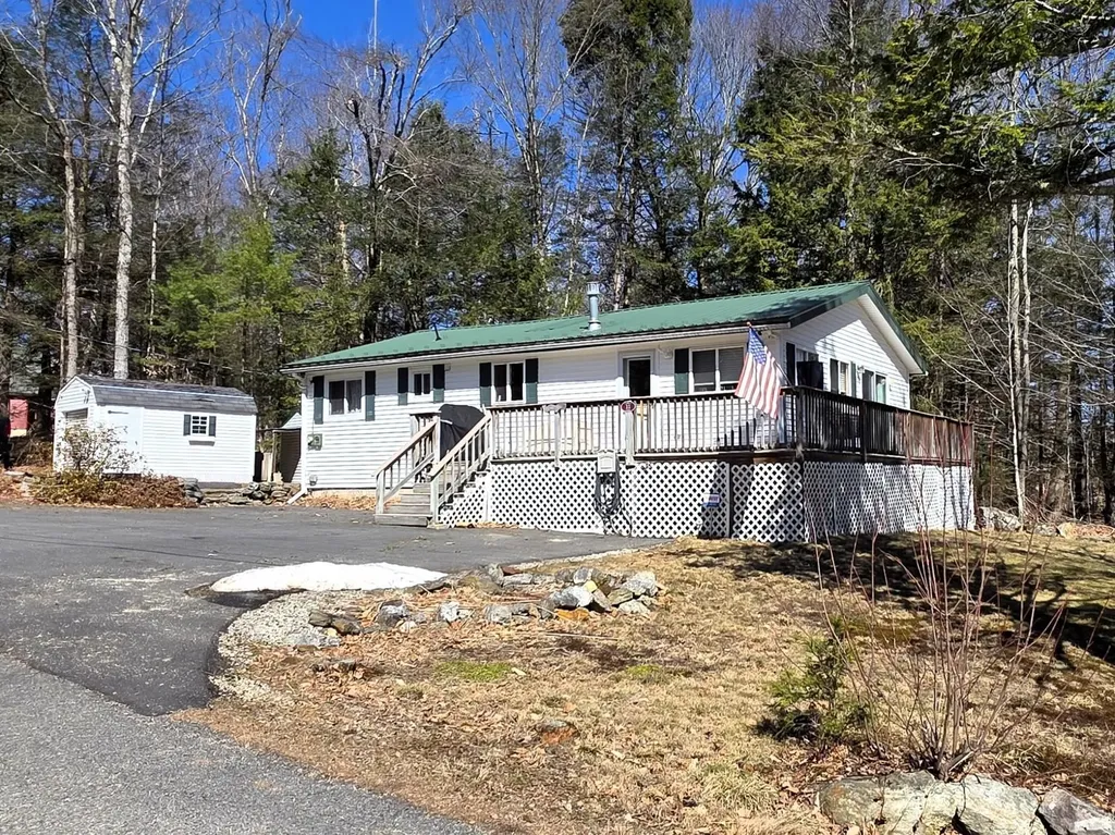 11 Avalon Road Farmington NH 03835