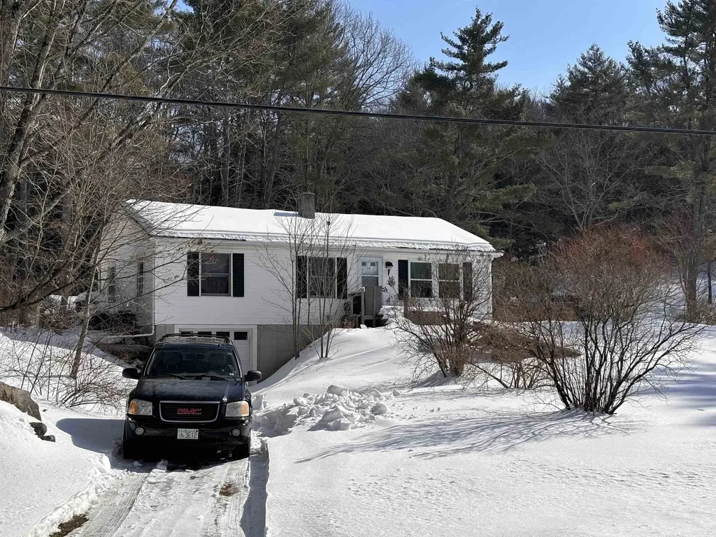 10 Hammond Hollow Road Gilsum NH 03448