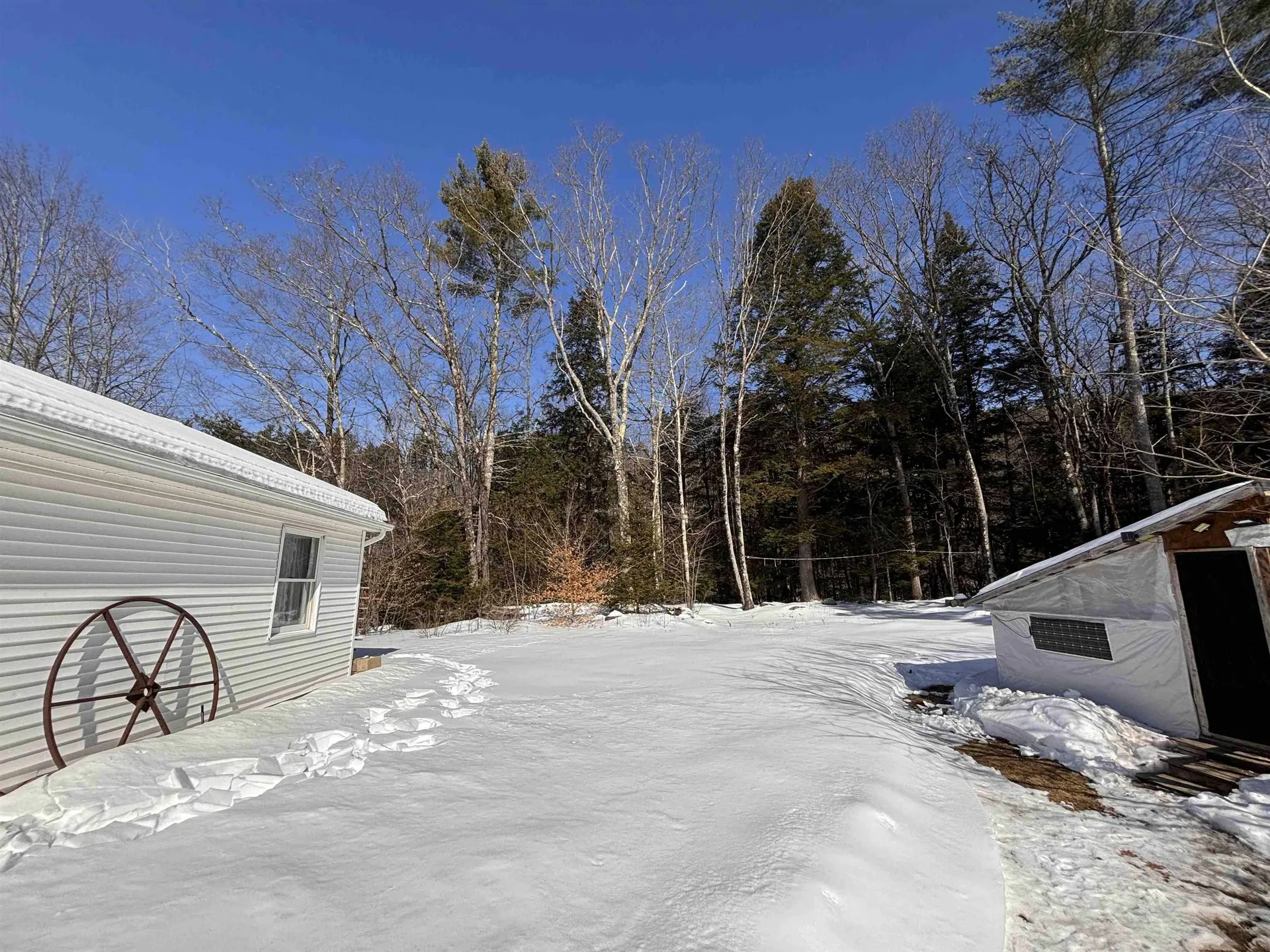10 Hammond Hollow Road Gilsum NH 03448