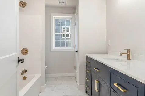 25b Birch Hill Lane Somersworth NH 03878