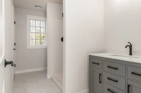 25b Birch Hill Lane Somersworth NH 03878