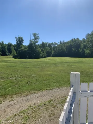 51 Pond Street Newton NH 03858