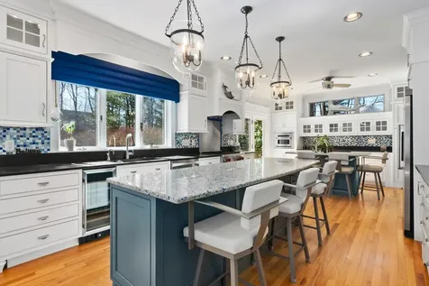 6 Amberwood Drive Exeter NH 03833