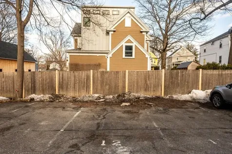 677 South Street Portsmouth NH 03801