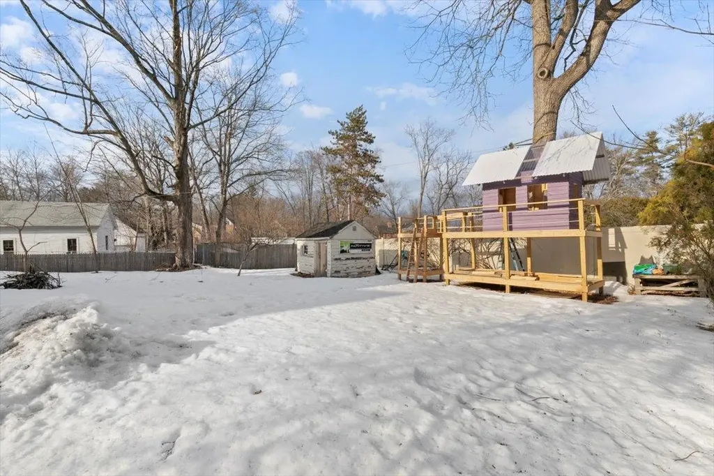 41 Main Street Exeter NH 03833