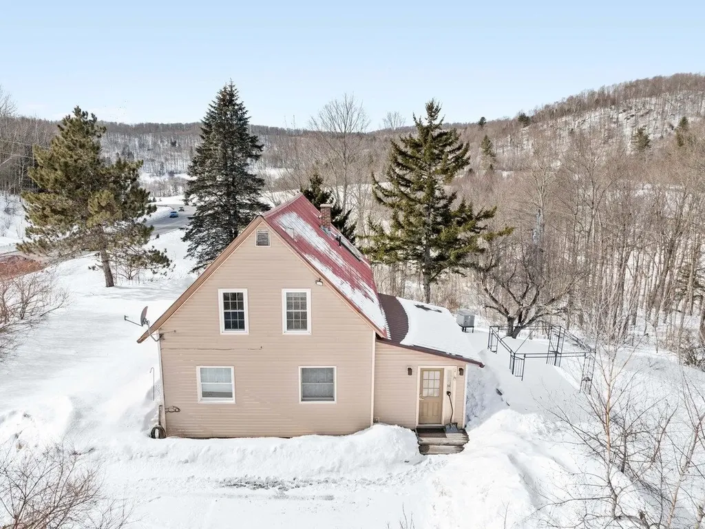 1503 Vt Route 64 Northfield VT 05663