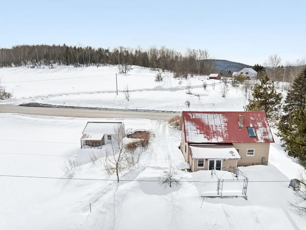 1503 Vt Route 64 Northfield VT 05663