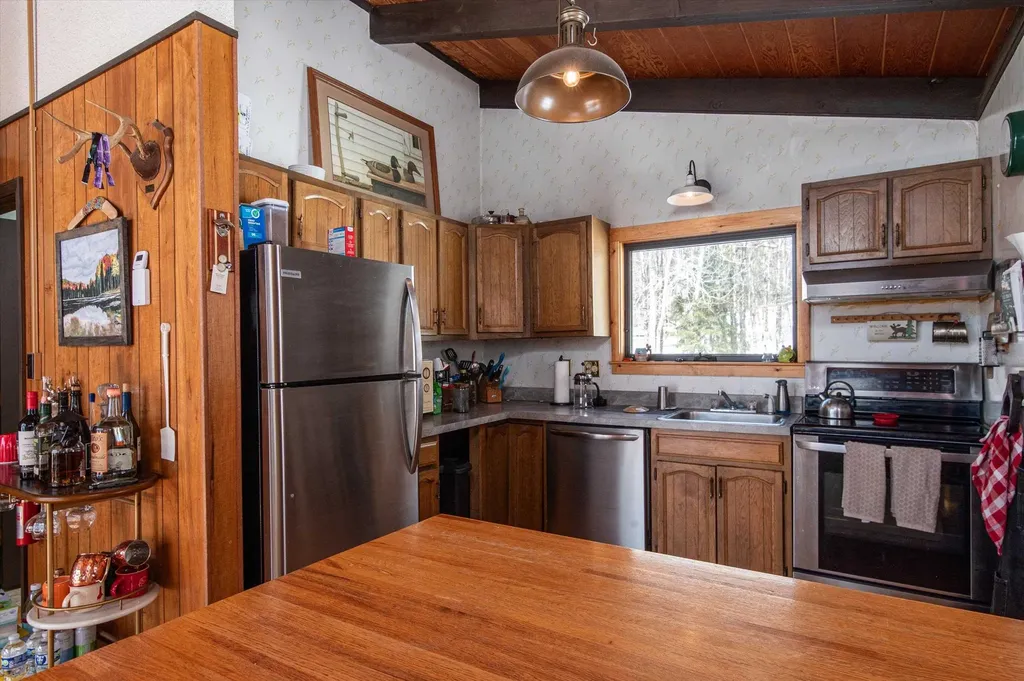 316 Little Pond Road Andover VT 05143