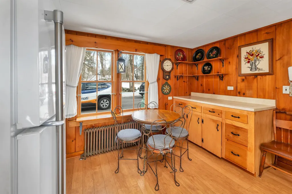 16 Middleton Road Wolfeboro NH 03894