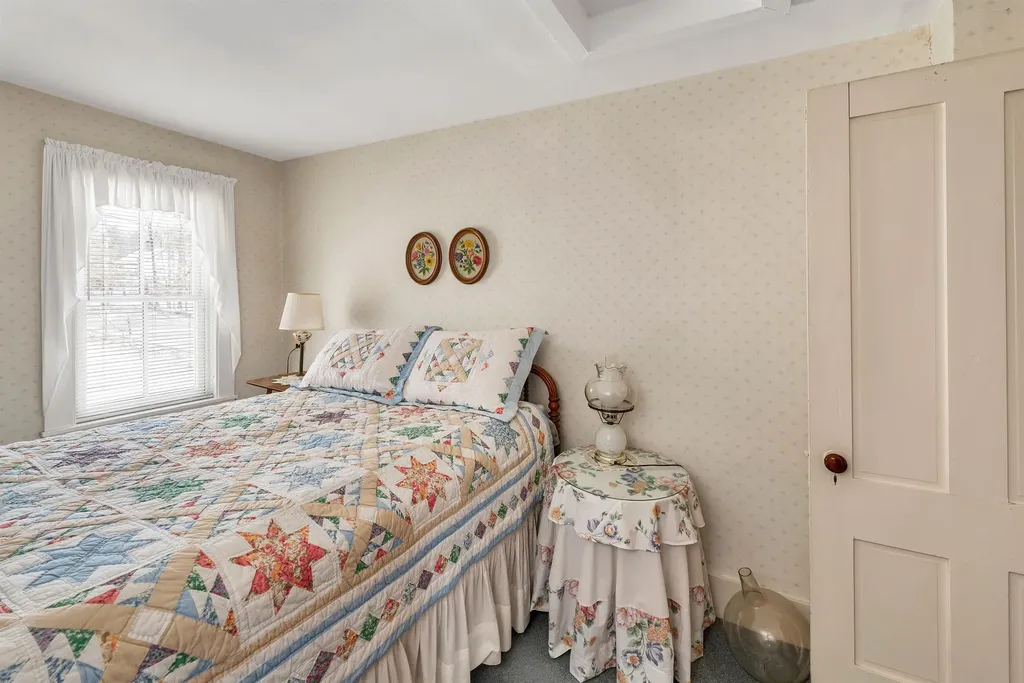 16 Middleton Road Wolfeboro NH 03894