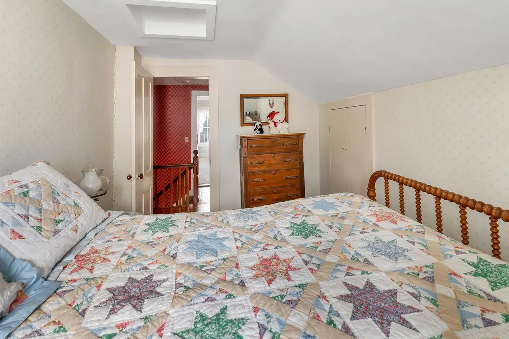 16 Middleton Road Wolfeboro NH 03894