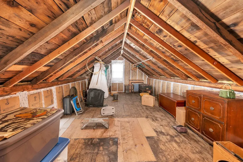 16 Middleton Road Wolfeboro NH 03894