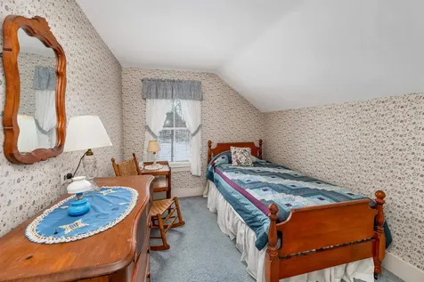 16 Middleton Road Wolfeboro NH 03894