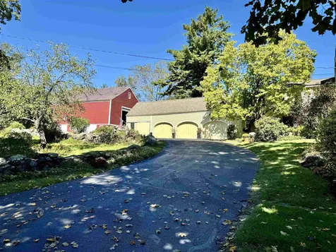 89-93 Chestnut Hill Road Amherst NH 03031