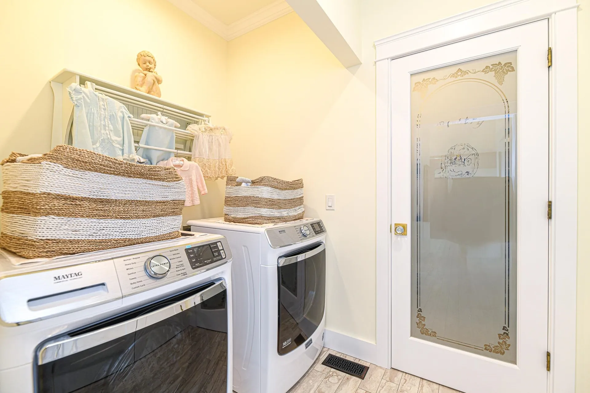 86 Hall Farm Road New London NH 03257