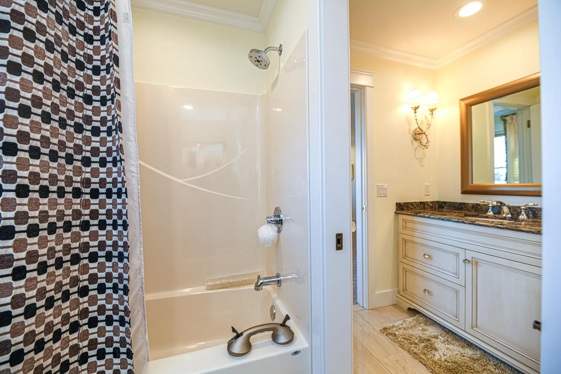 86 Hall Farm Road New London NH 03257