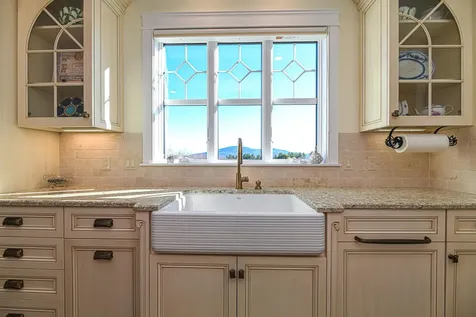 86 Hall Farm Road New London NH 03257