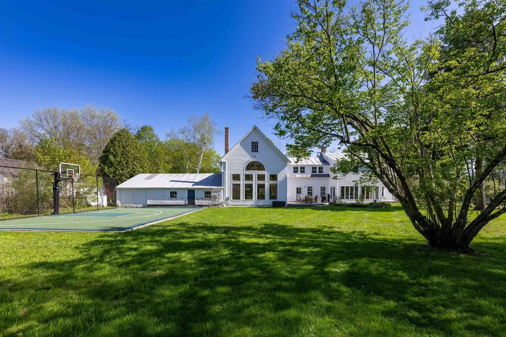 56 Elm Street Norwich VT 05055