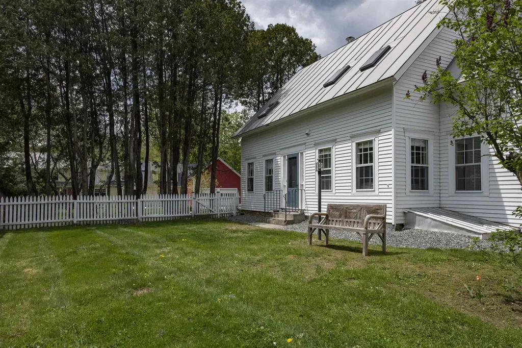 56 Elm Street Norwich VT 05055