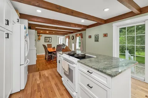 26 Hilltop Drive Wakefield NH 03872