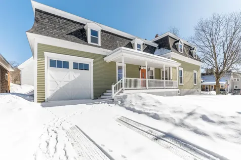 44 Middle Street Lancaster NH 03584