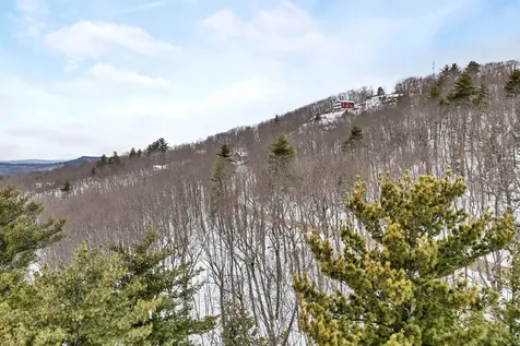 18 Rigi Drive Madison NH 03849