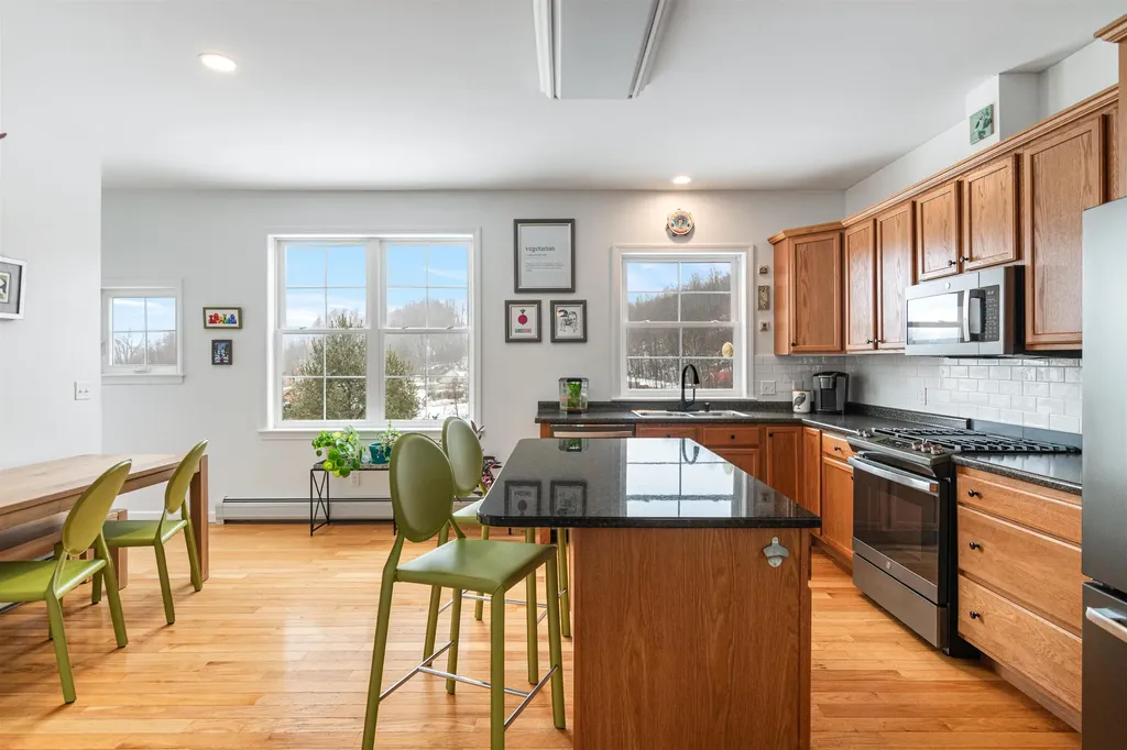 193 Thistle Hill Drive Hinesburg VT 05461