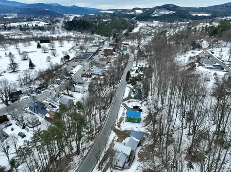 271 N Pleasant Street Bradford VT 05033