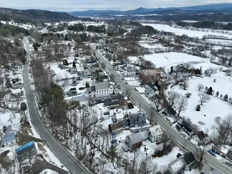 271 N Pleasant Street Bradford VT 05033