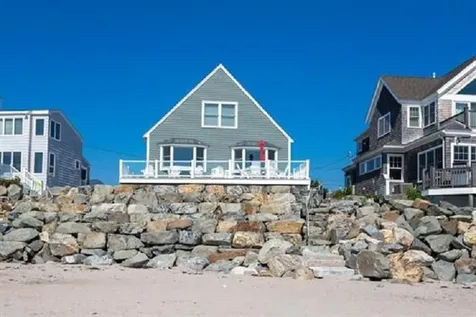 12 Nor East Lane Hampton NH 03842