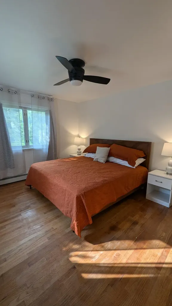 87 Shore Road Burlington VT 05408