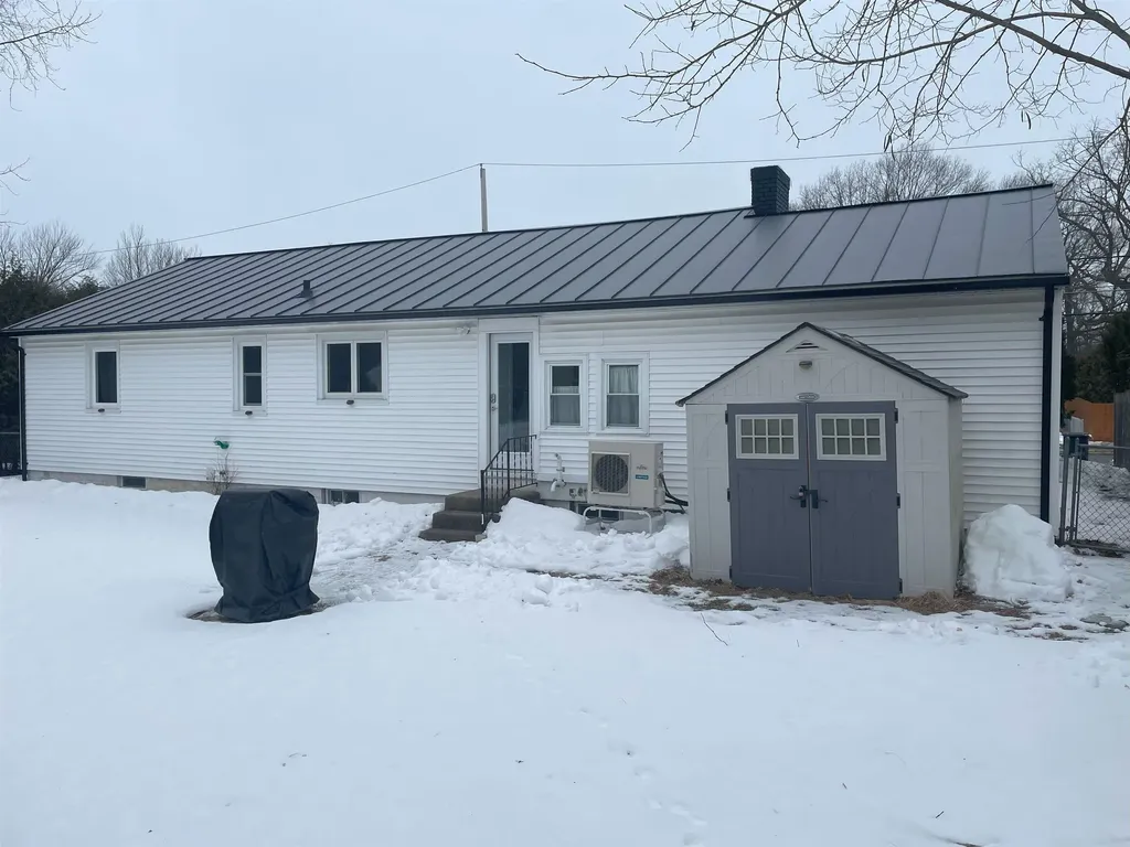 87 Shore Road Burlington VT 05408