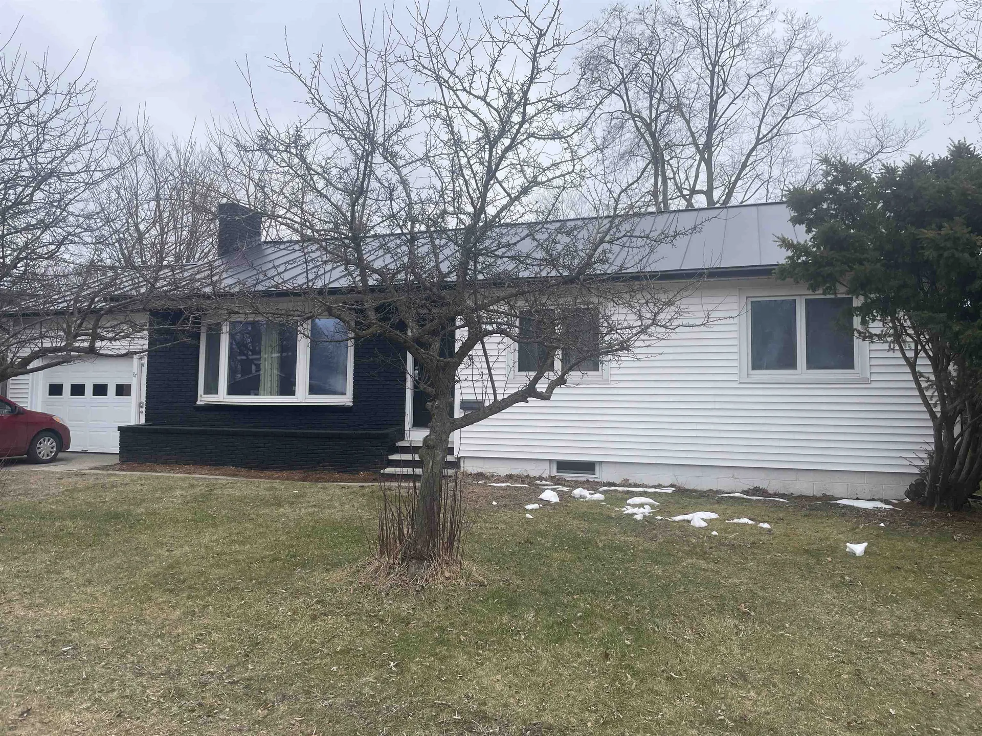 87 Shore Road Burlington VT 05408