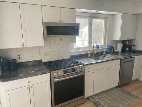 87 Shore Road Burlington VT 05408