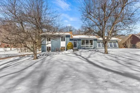 37 Briar Lane Essex Junction VT 05452