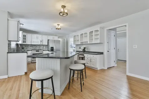7 Sawtelle Road Brookline NH 03033