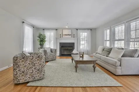 7 Sawtelle Road Brookline NH 03033