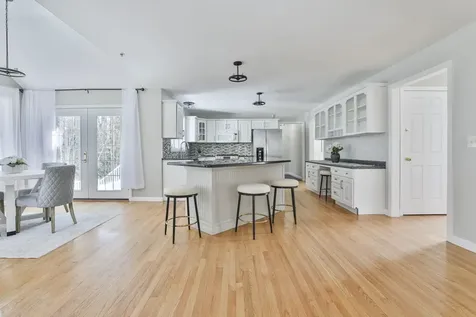 7 Sawtelle Road Brookline NH 03033