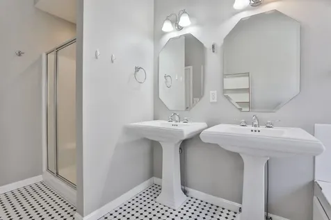 7 Sawtelle Road Brookline NH 03033
