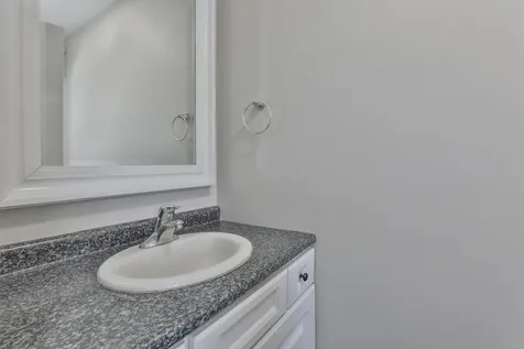 7 Sawtelle Road Brookline NH 03033