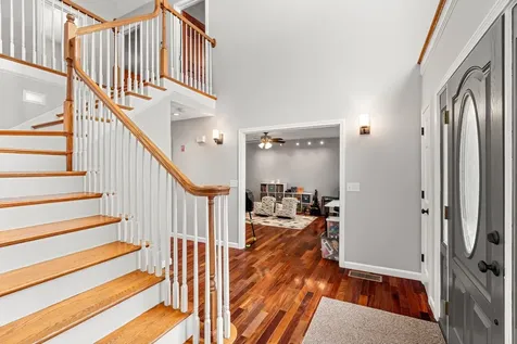 8 Felicia Drive Newton NH 03858