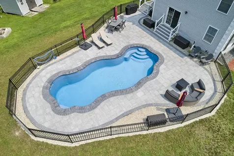 8 Felicia Drive Newton NH 03858