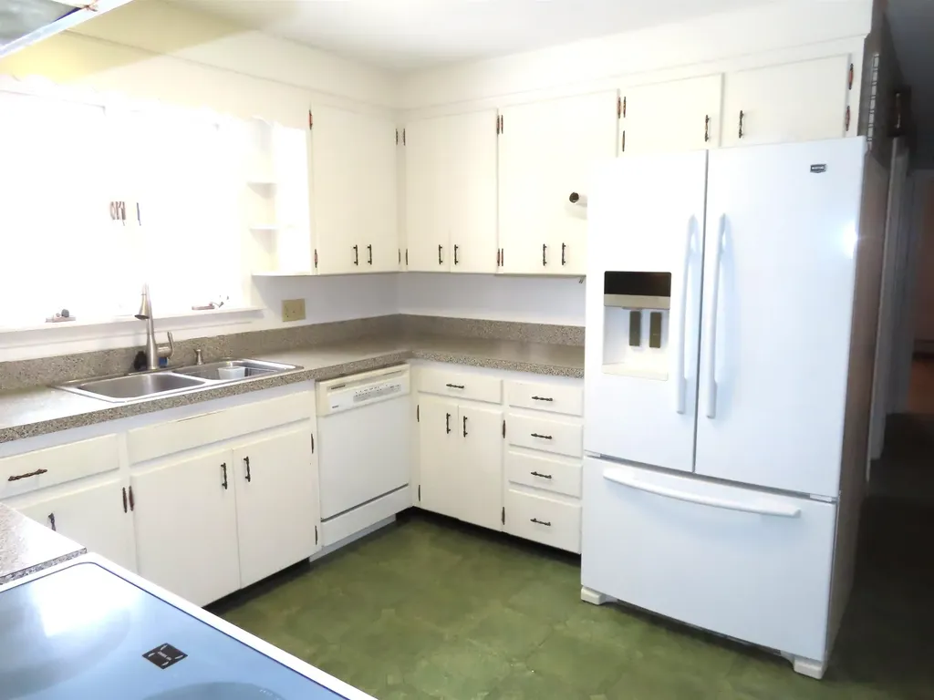 134 Greenwood Avenue Keene NH 03431