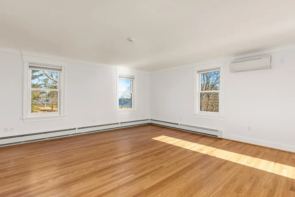 166 Wild Rose Lane New Castle NH 03854