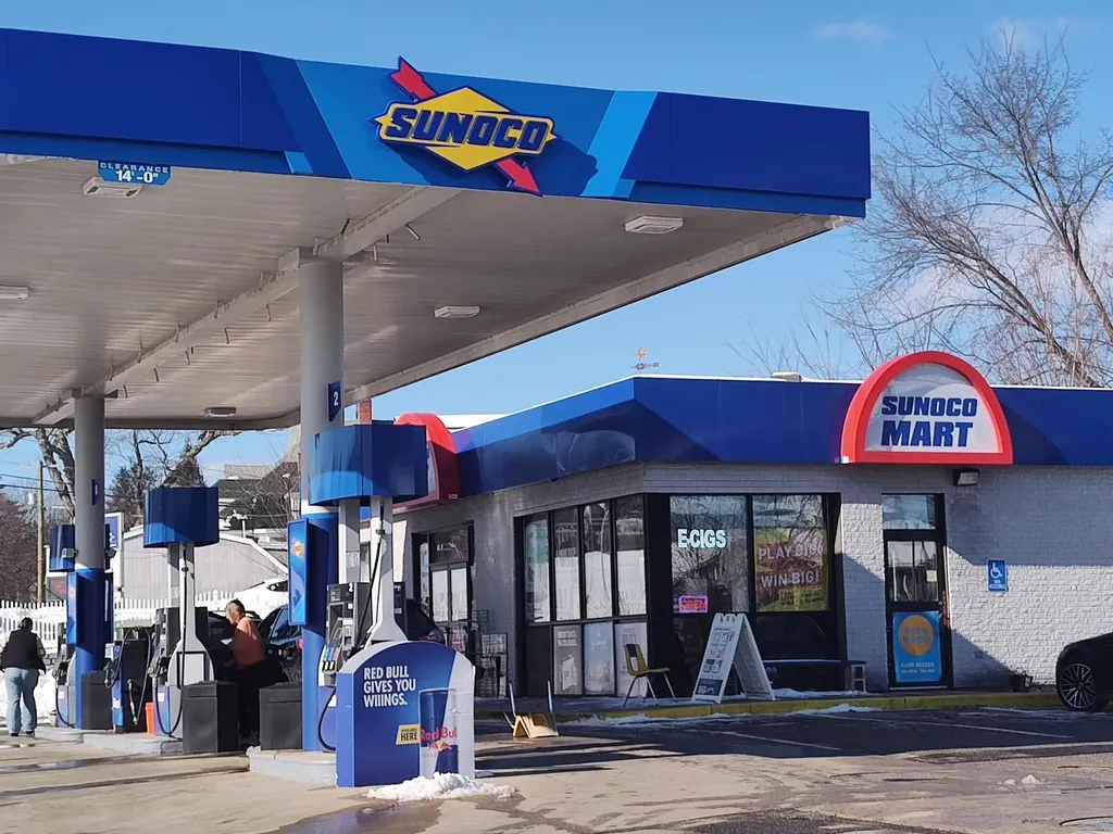 49 Amoskeag Street Manchester NH 03102